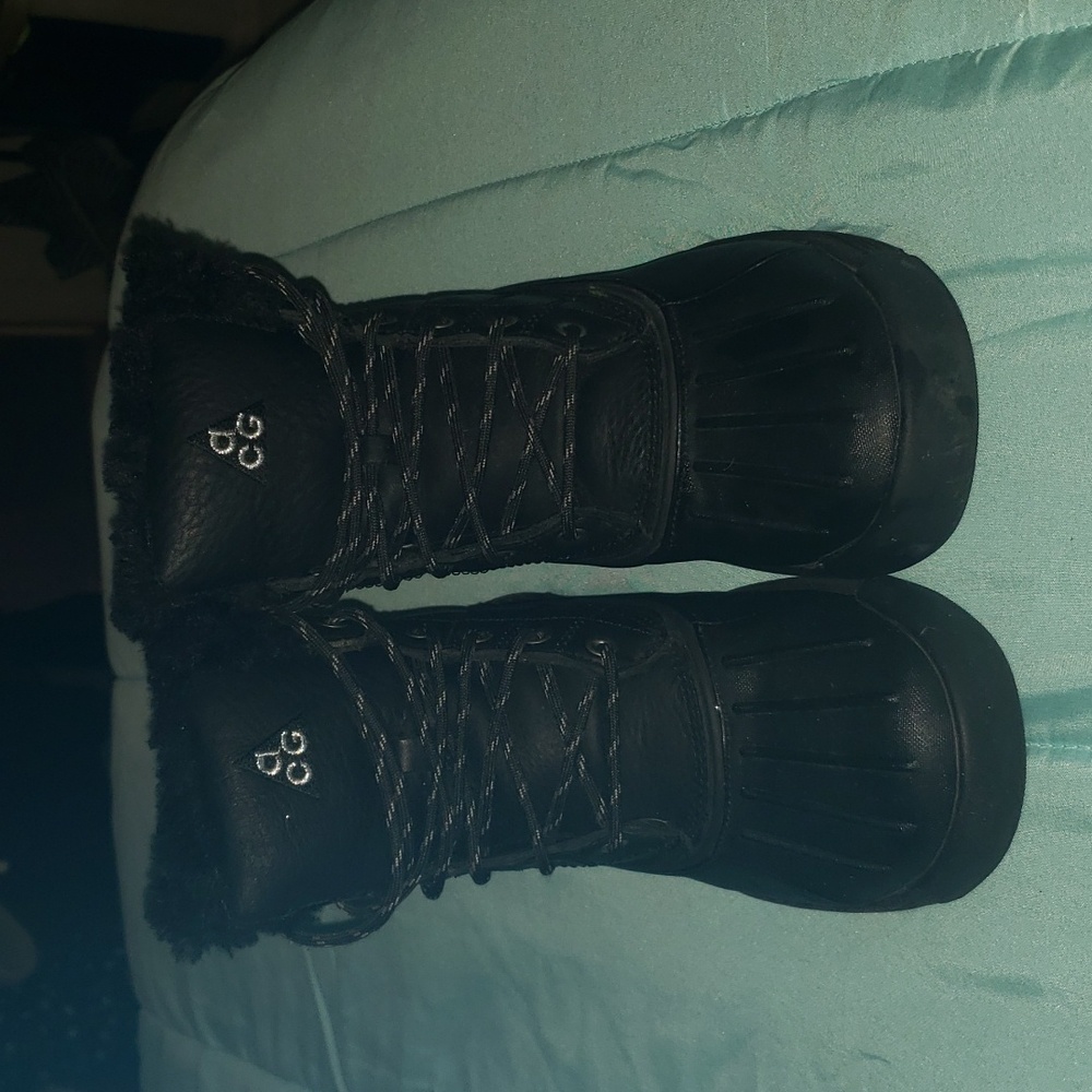 Nike Lunarlon ACG boots